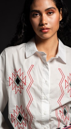 CREST SHIRT - Poplin Cotton with embroidery